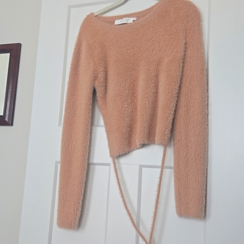 Astr the label fluffy furry top size medium soft pink color